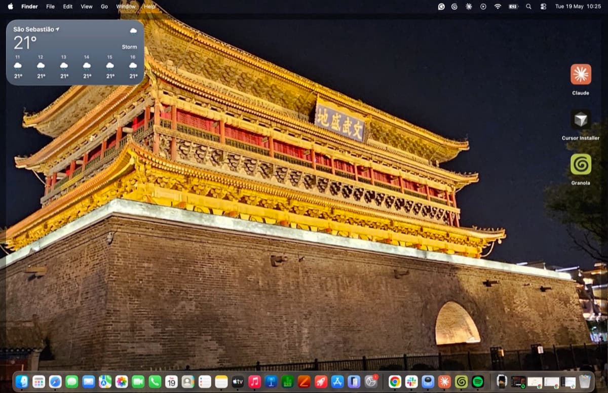 Tatira's Desktop